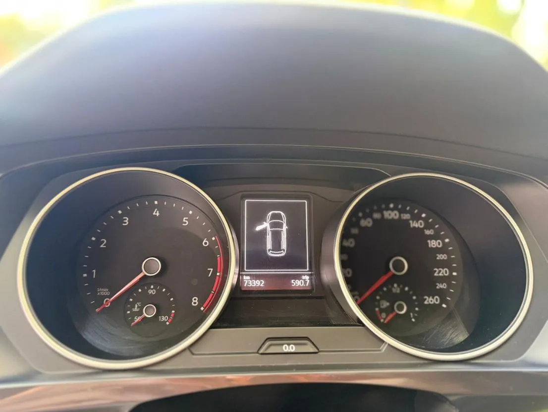 VOLKSWAGEN TIGUAN TRENDLINE 2018