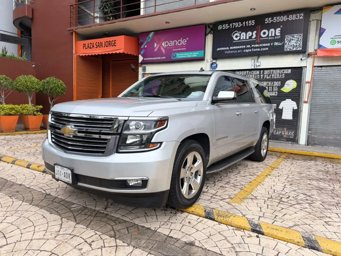SUBURBAN LTZ 2015 NACIONAL