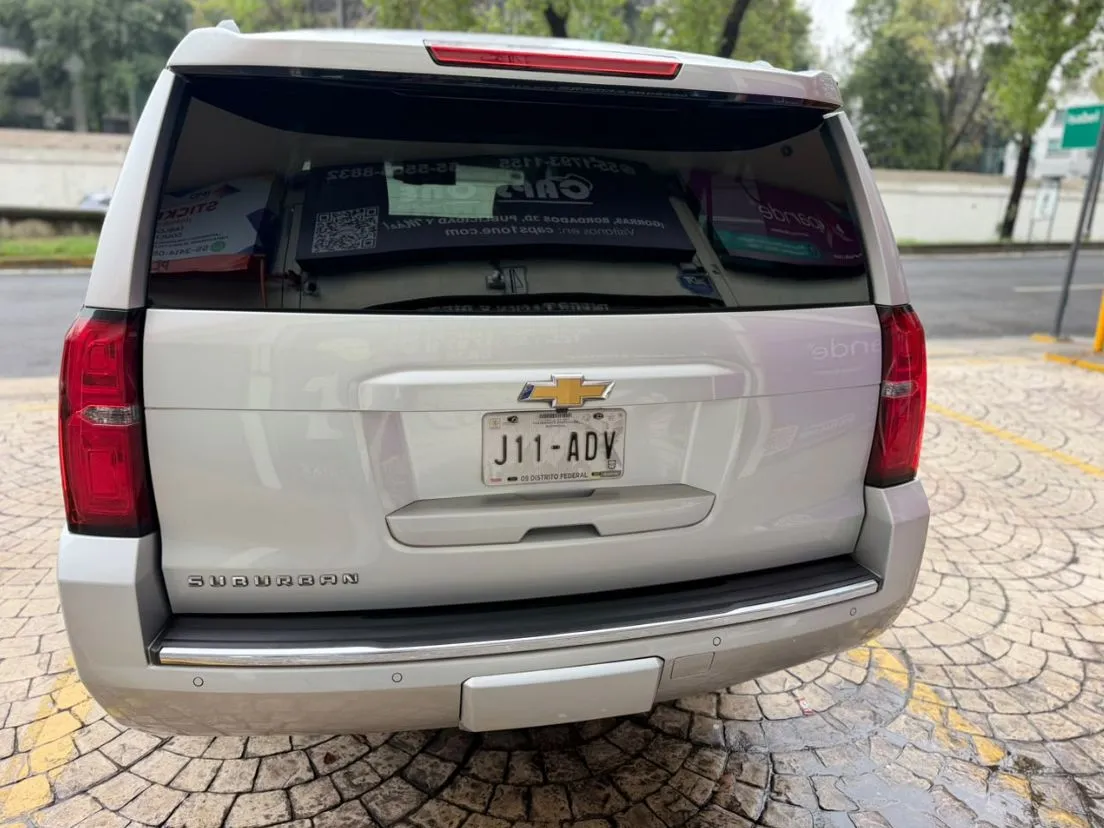 SUBURBAN LTZ 2015 NACIONAL