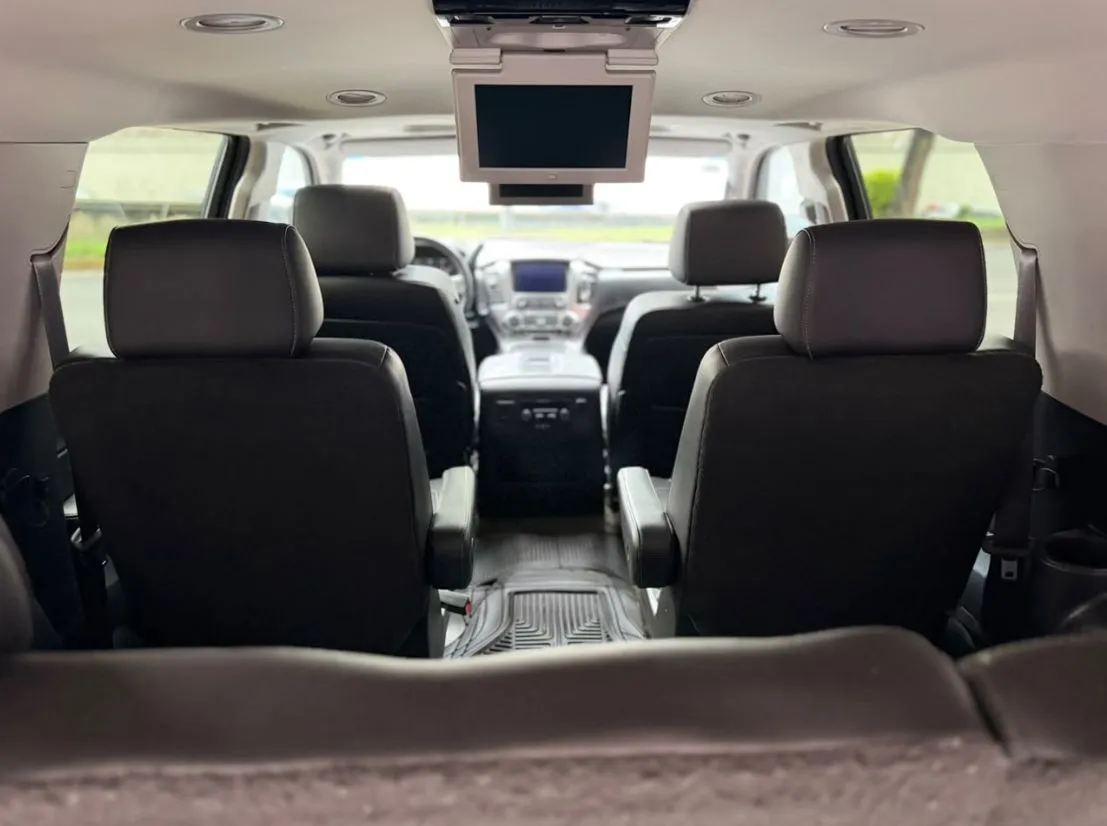SUBURBAN LTZ 2015 NACIONAL