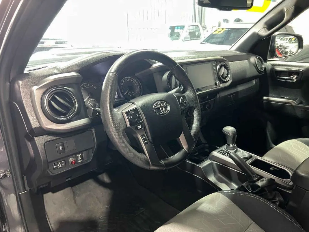 Toyota Tacoma 2023 4p TRD Sport V6/3.5 Aut 4x4