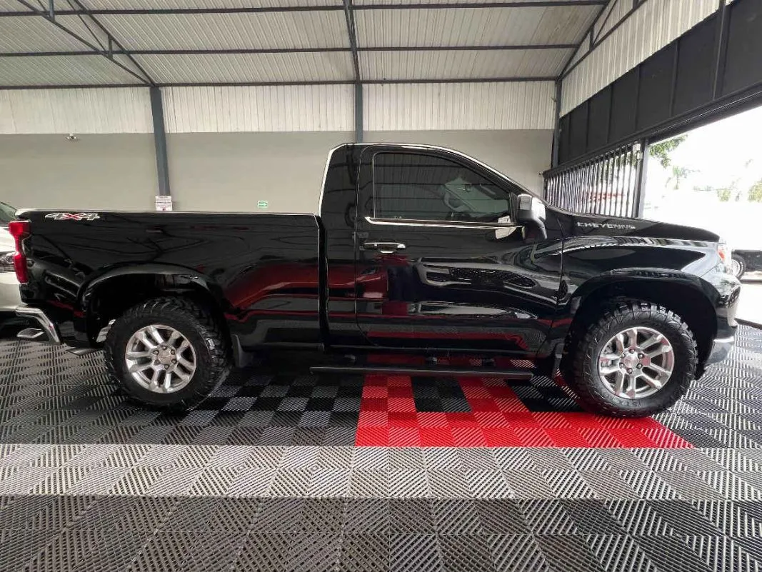 Chevrolet Cheyenne 2024 2p LT Cab Regular V8/5.3 Aut 4x4