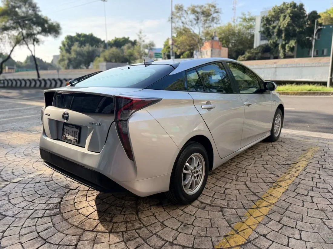 TOYOTA PRIUS 2017 HÍBRIDO BASE