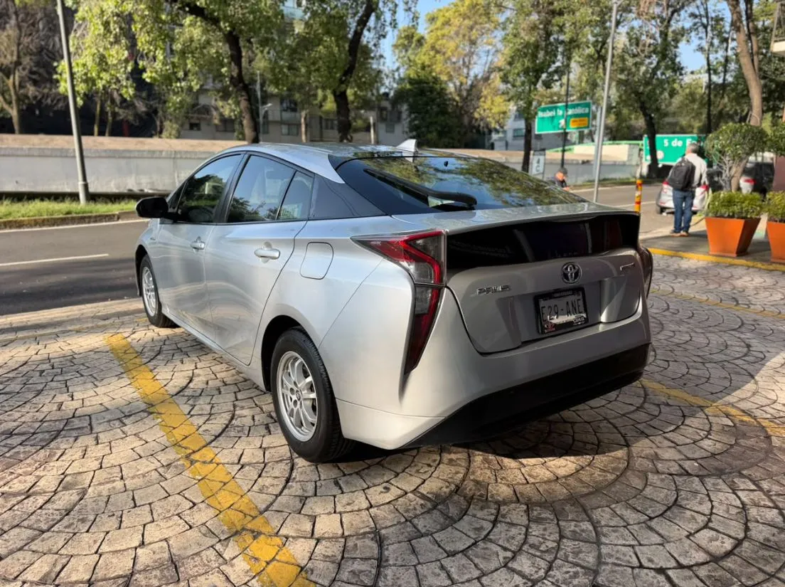 TOYOTA PRIUS 2017 HÍBRIDO BASE