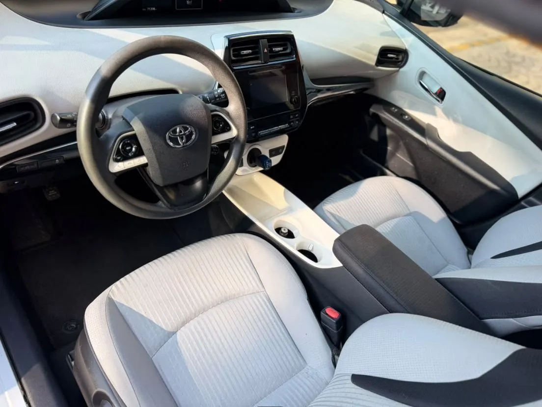 TOYOTA PRIUS 2017 HÍBRIDO BASE