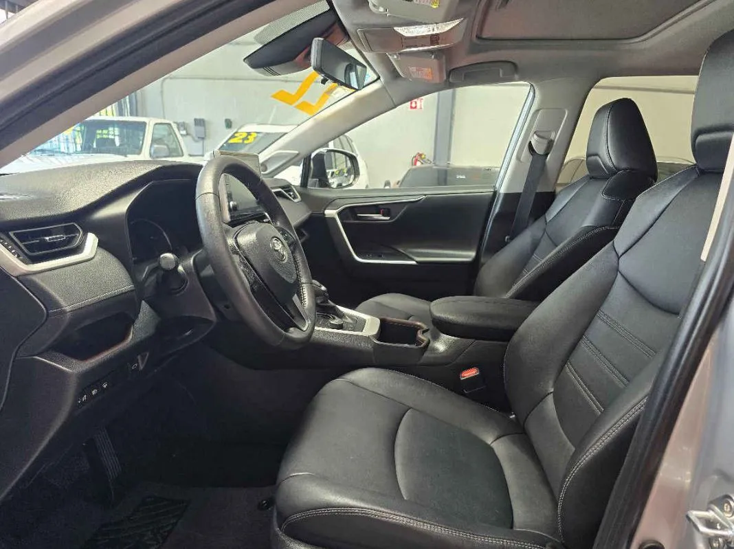 Toyota RAV4 2022 5p Limited L4/2.5 Aut.