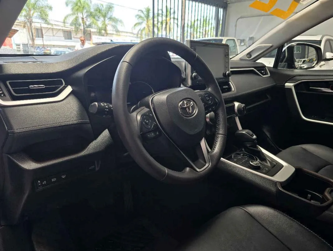 Toyota RAV4 2022 5p Limited L4/2.5 Aut.