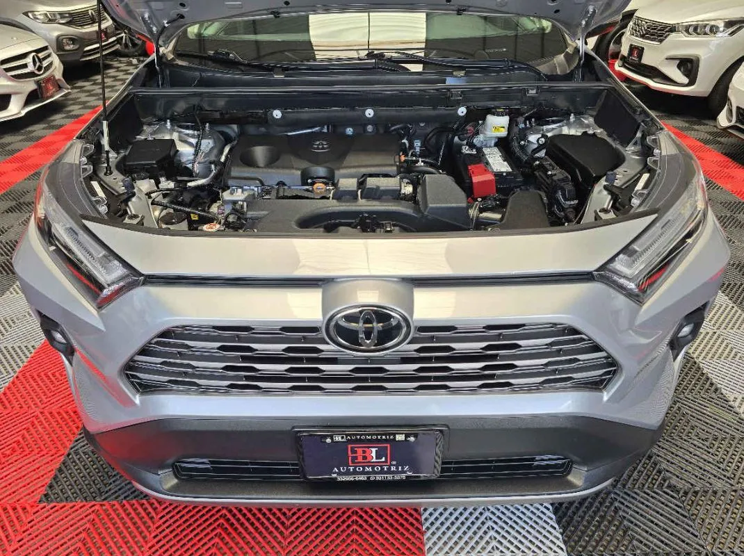 Toyota RAV4 2022 5p Limited L4/2.5 Aut.