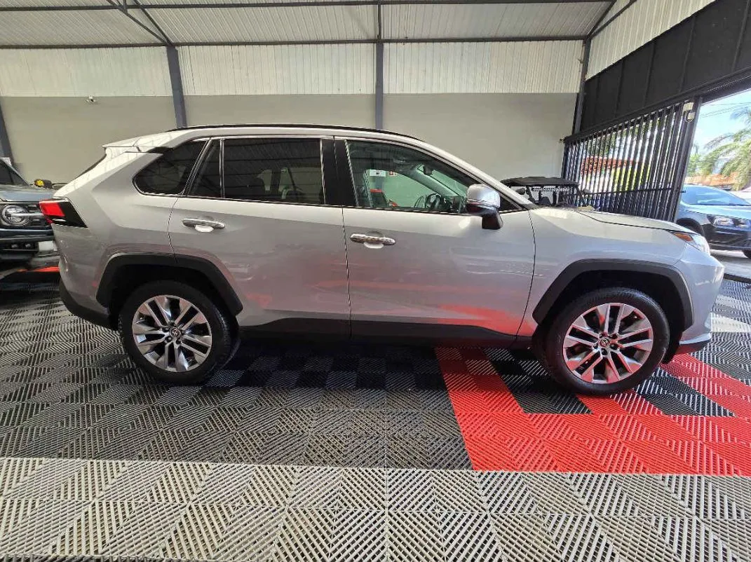 Toyota RAV4 2022 5p Limited L4/2.5 Aut.