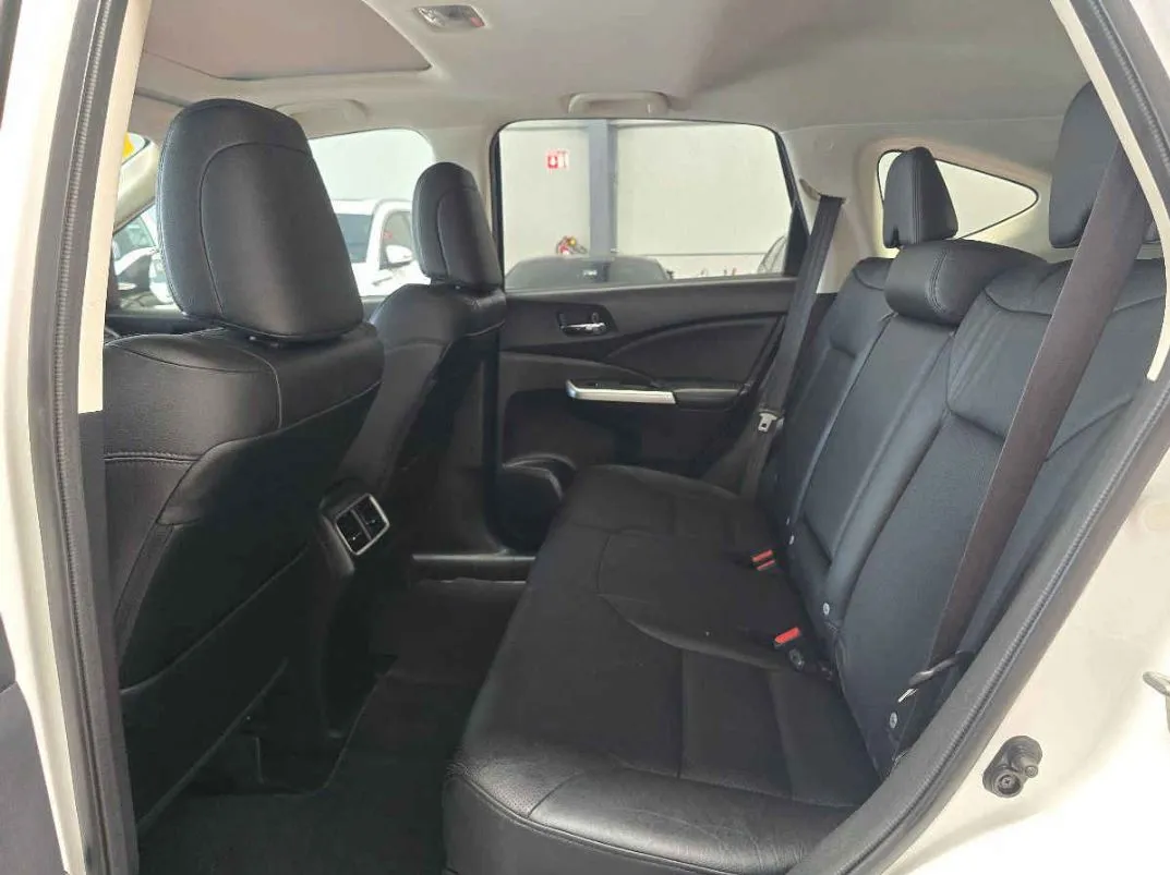 Honda CR-V 2016 5p EXL L4/2.4 Aut 4WD.