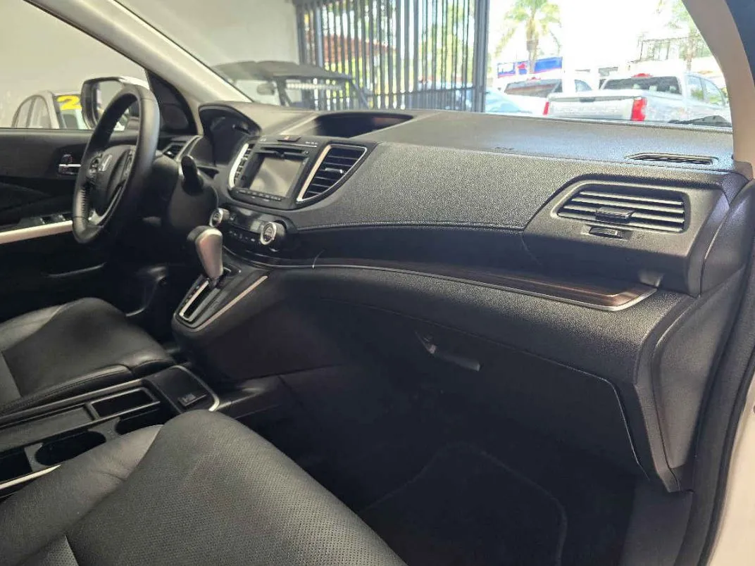 Honda CR-V 2016 5p EXL L4/2.4 Aut 4WD.