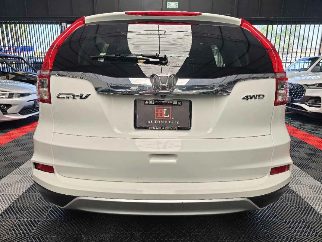 Honda CR-V 2016 5p EXL L4/2.4 Aut 4WD.