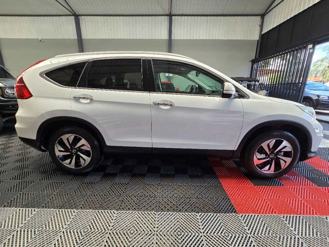Honda CR-V 2016 5p EXL L4/2.4 Aut 4WD.