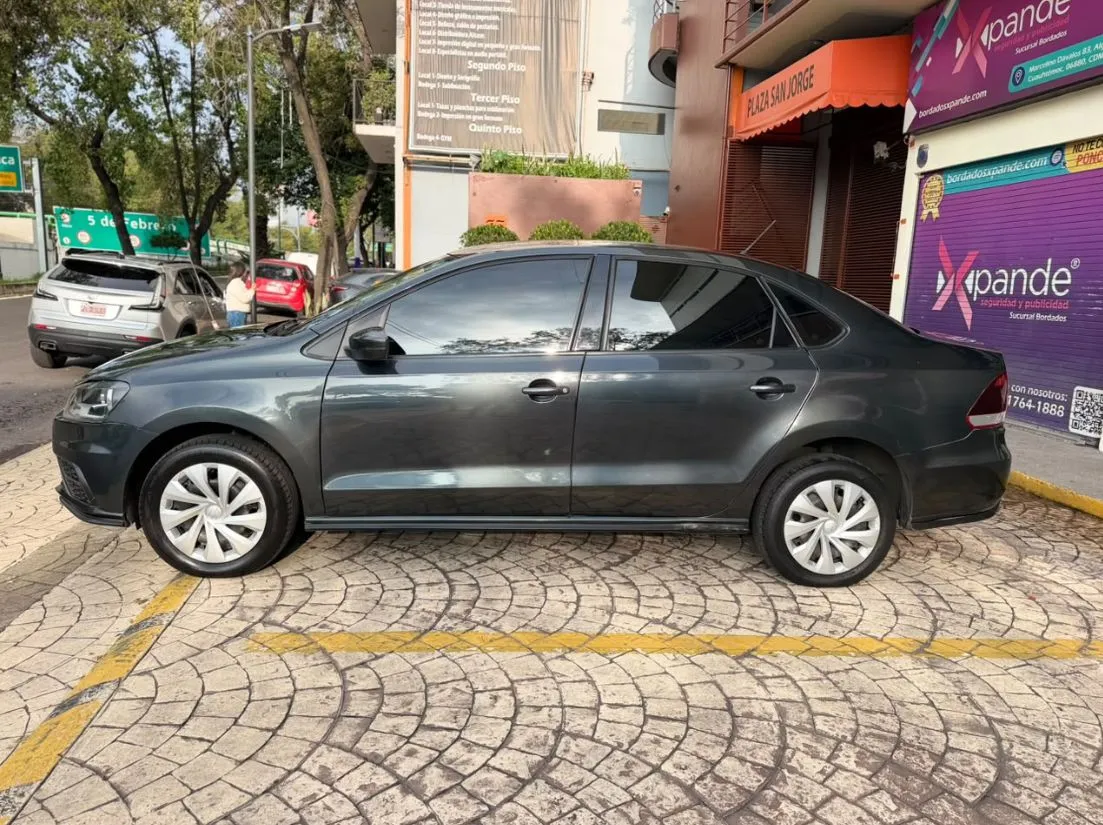 VOLKSWAGEN VENTO STARLINE 2021