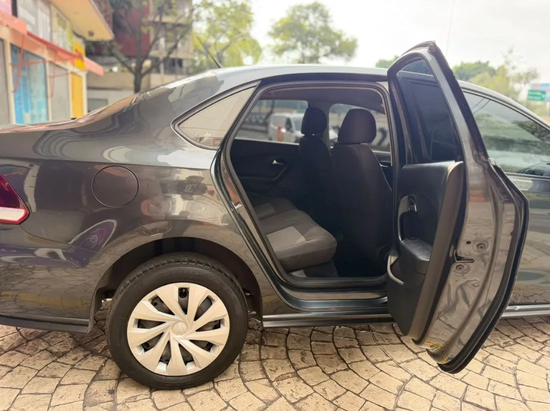 VOLKSWAGEN VENTO STARLINE 2021
