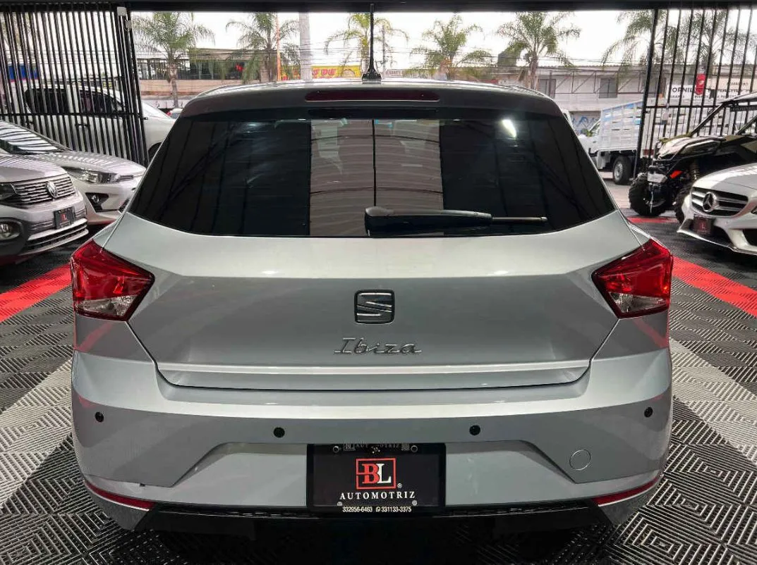 Seat Ibiza 2024 5p Style L4/1.6 Aut.