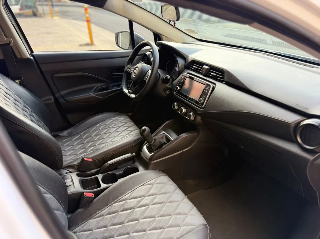 NISSAN VERSA SENSE 2023