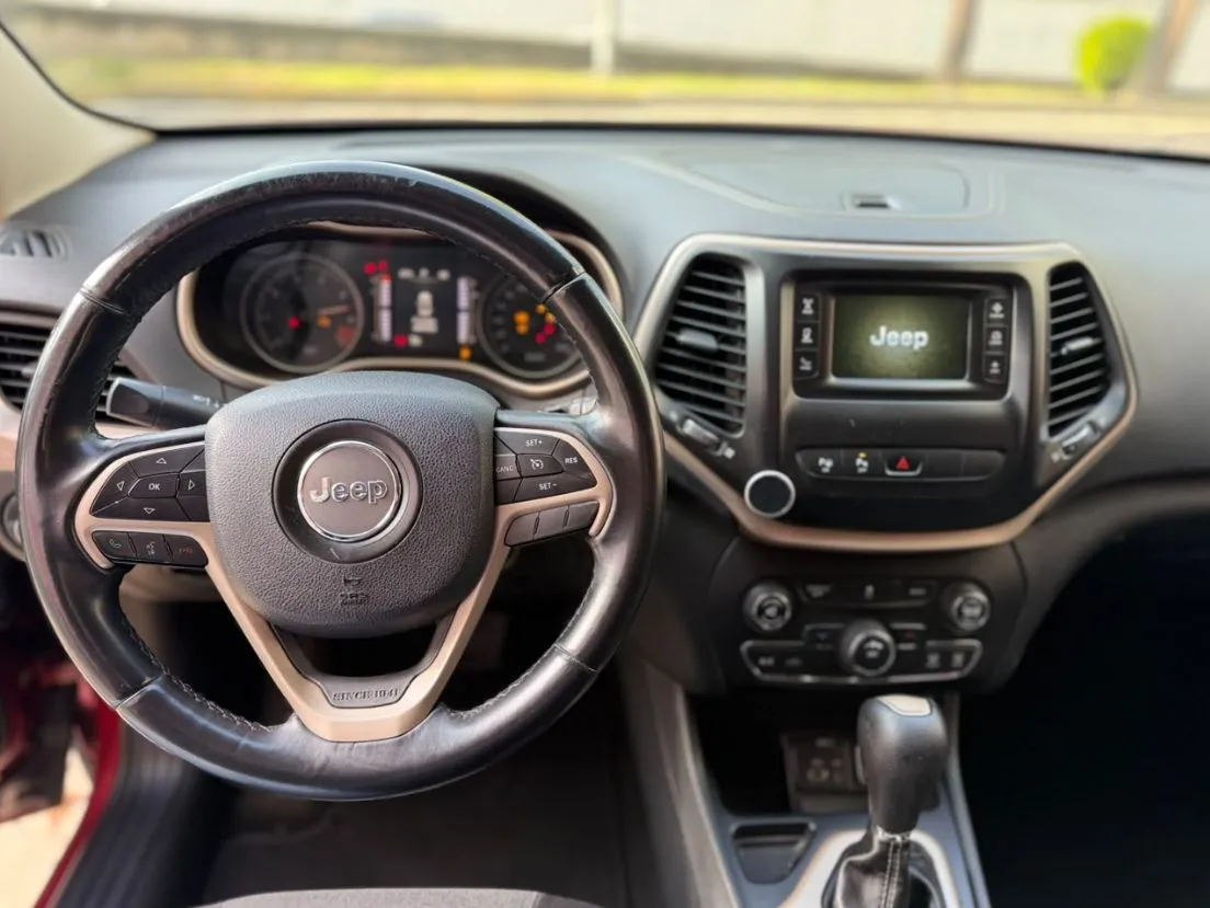 JEEP CHEROKEE LATTITUDE 2014