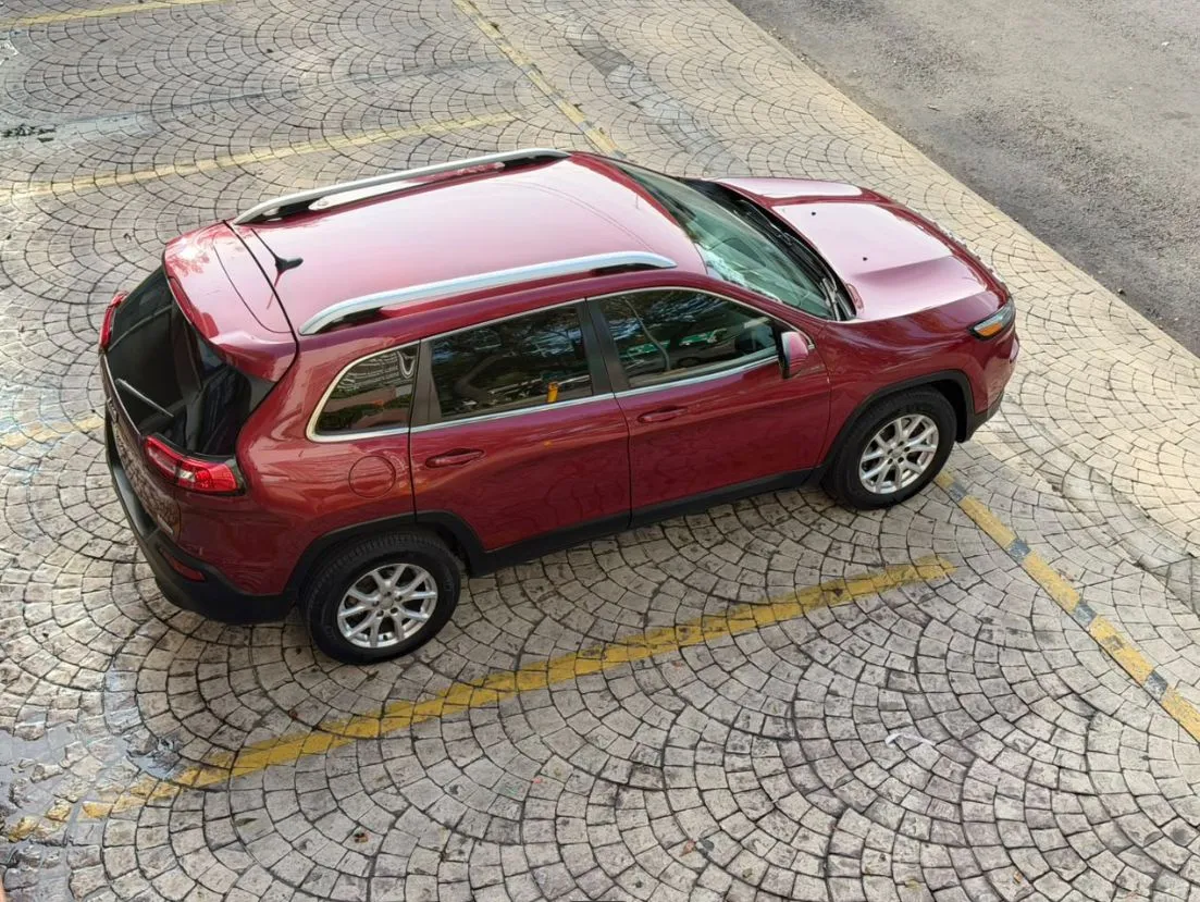 JEEP CHEROKEE LATTITUDE 2014