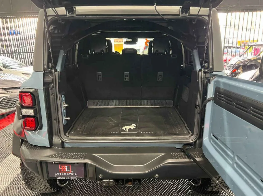 Ford Bronco SUV 2023 5p Raptor V6/3.0 Aut.