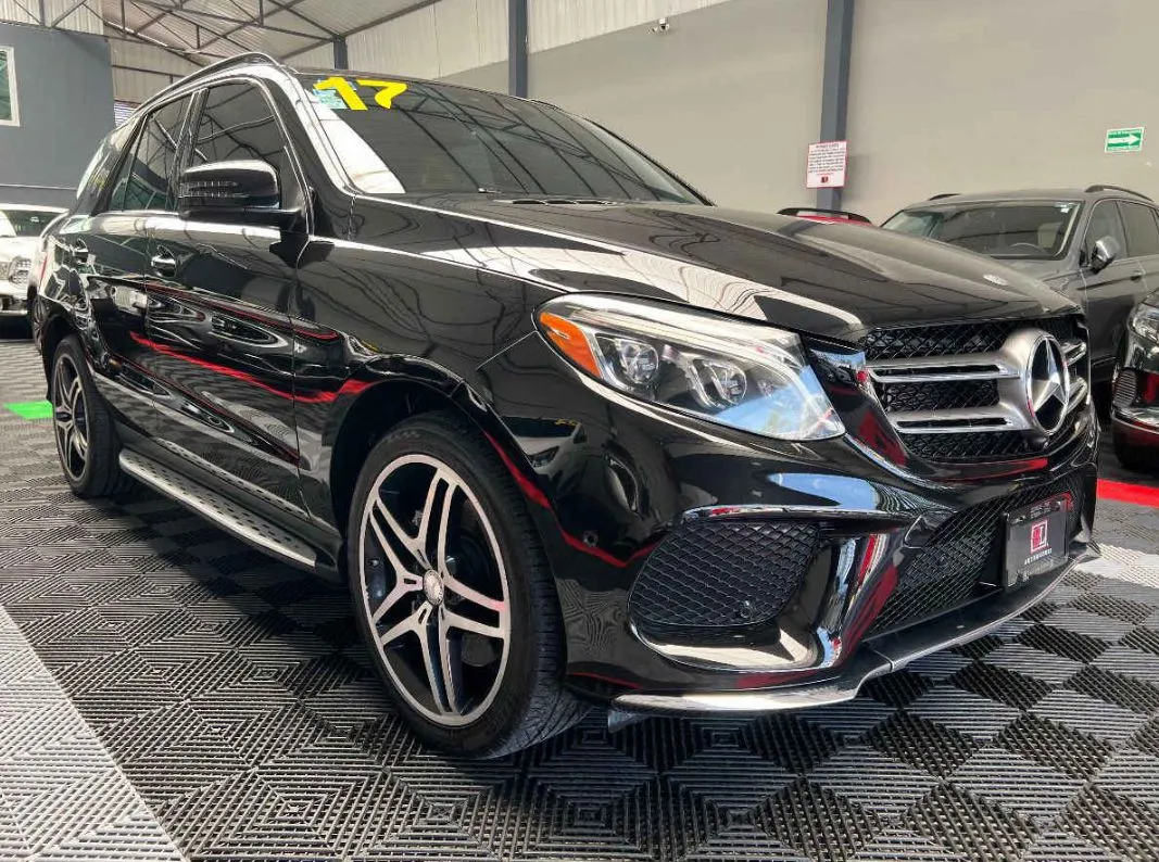 Mercedes-Benz Clase GLE 2017 5p GLE 500 V8/4.6/T Aut.