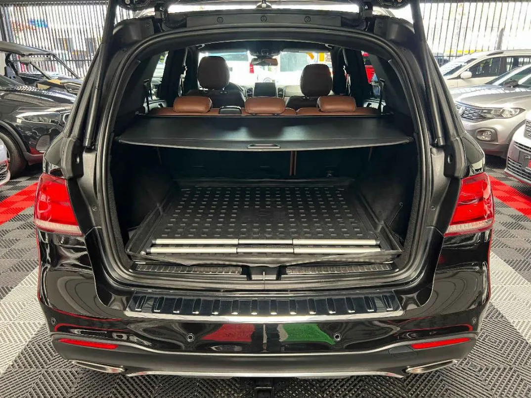 Mercedes-Benz Clase GLE 2017 5p GLE 500 V8/4.6/T Aut.