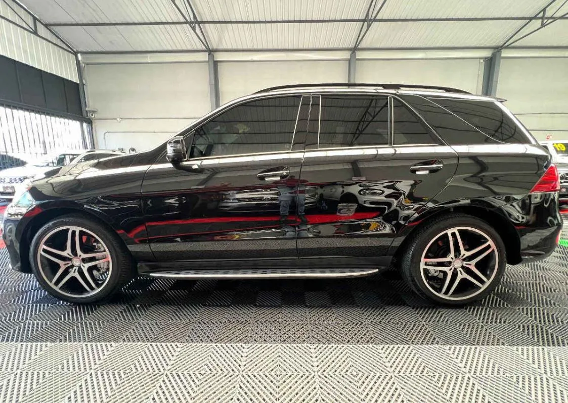 Mercedes-Benz Clase GLE 2017 5p GLE 500 V8/4.6/T Aut.