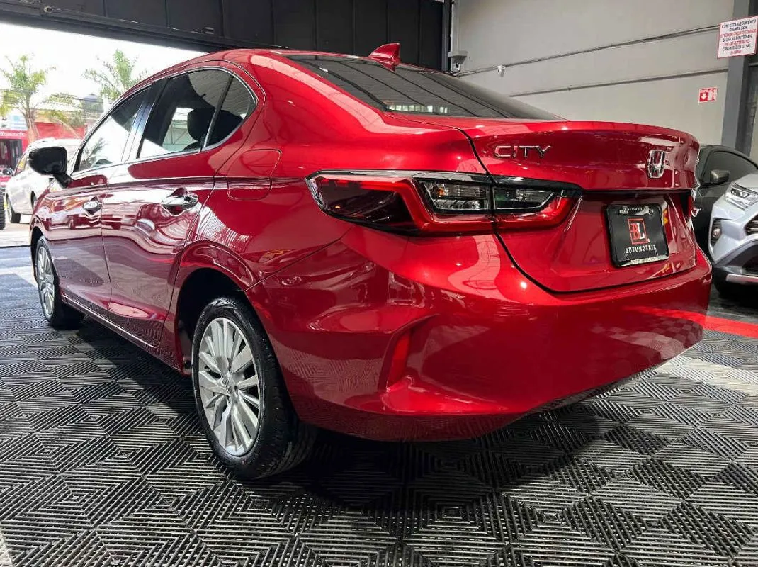 Honda City 2023 4p Touring L4/1.5 Aut.