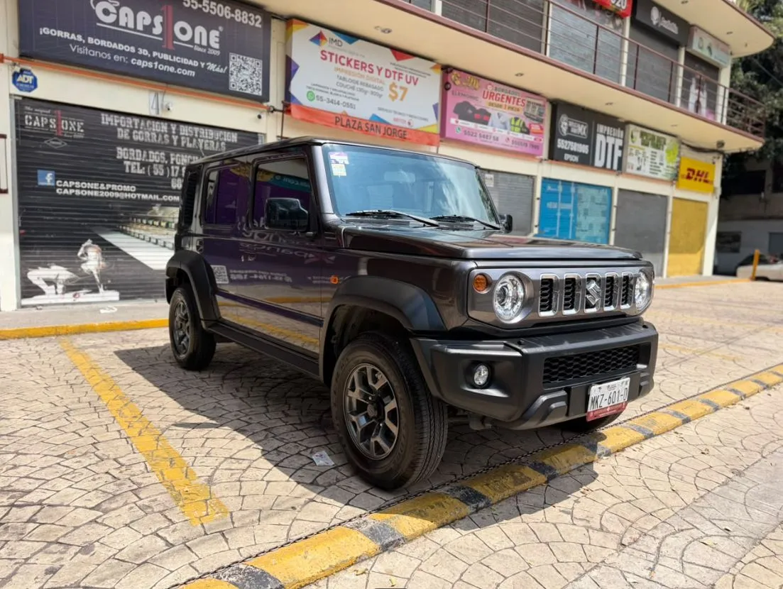 SUZUKI JIMNY GLX 2026 5 PUERTAS 4X4 AUTOMÁTICA