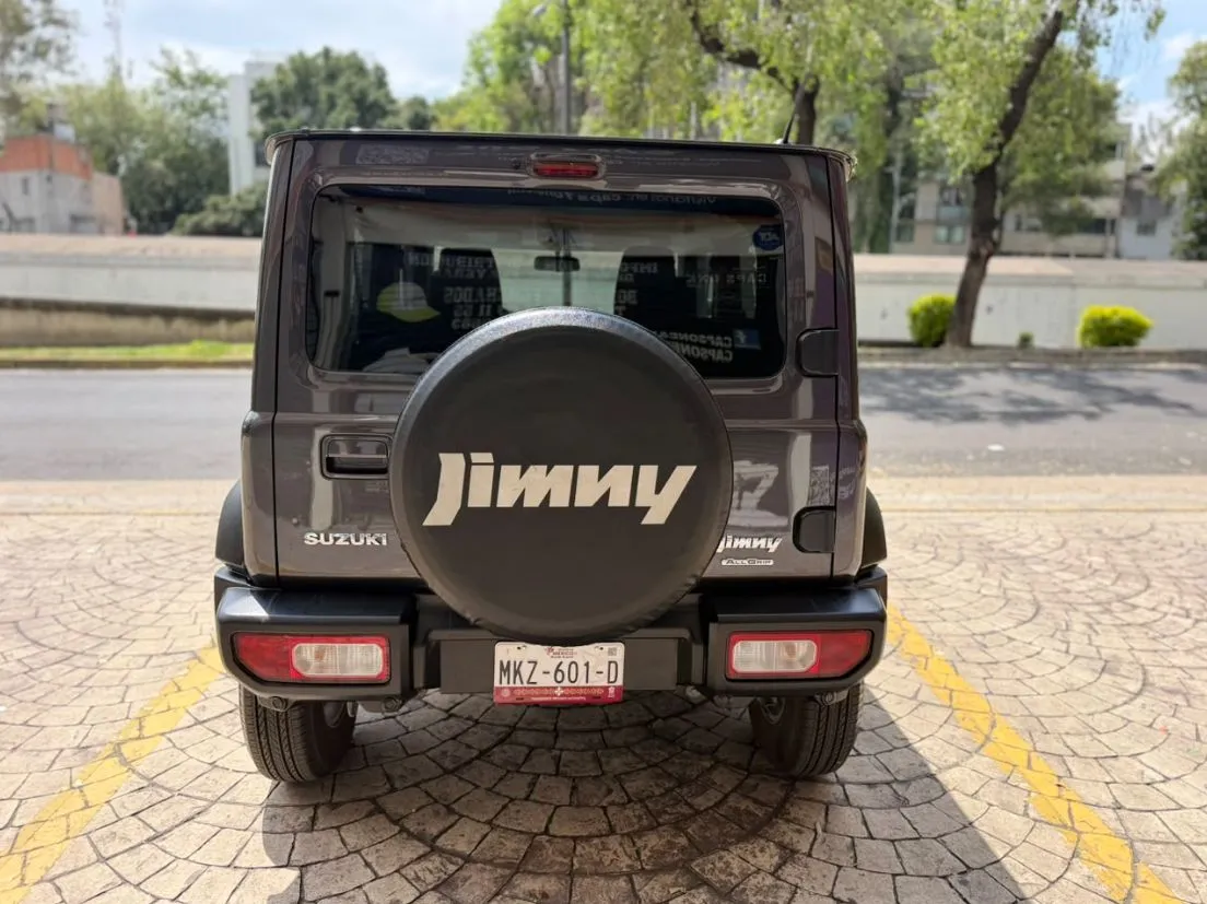 SUZUKI JIMNY GLX 2026 5 PUERTAS 4X4 AUTOMÁTICA