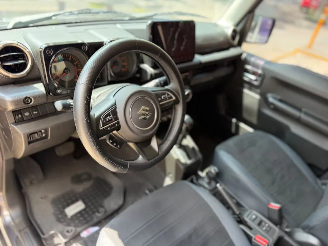SUZUKI JIMNY GLX 2026 5 PUERTAS 4X4 AUTOMÁTICA