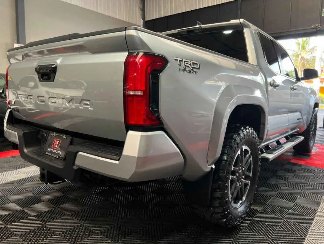Toyota Tacoma 2025