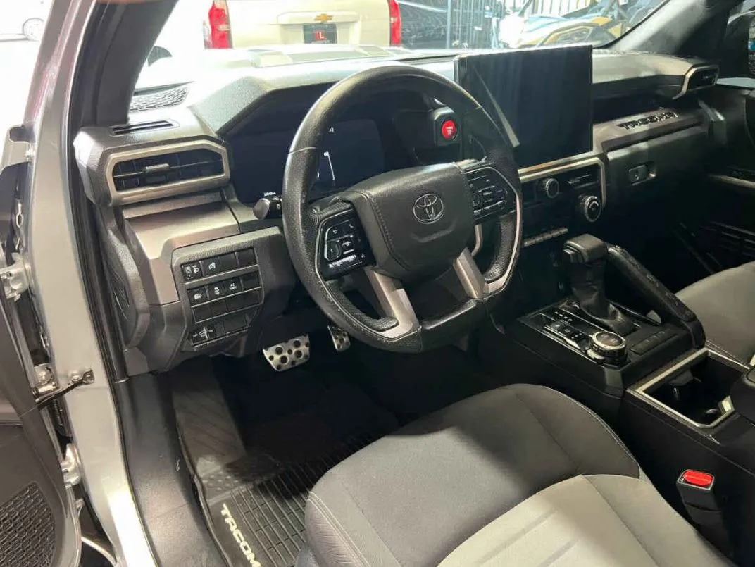 Toyota Tacoma 2025
