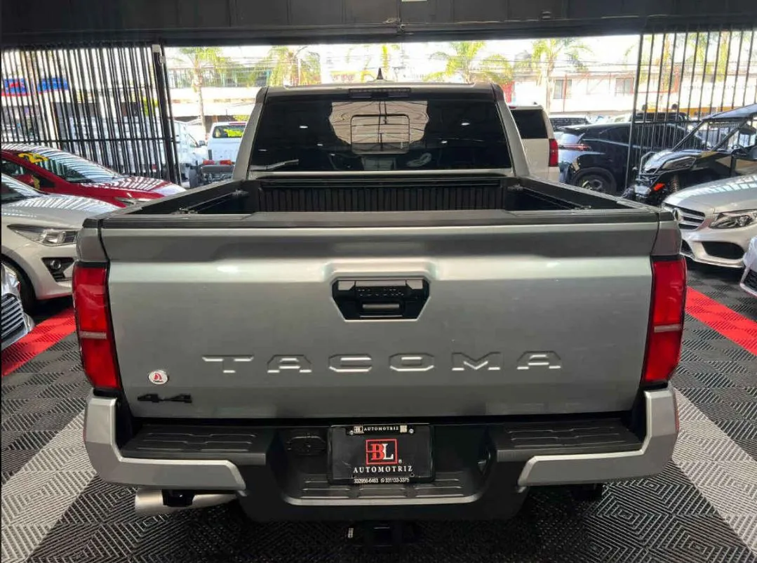 Toyota Tacoma 2025
