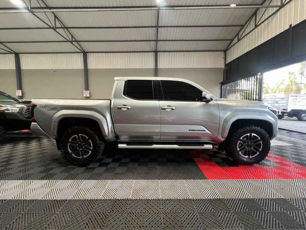 Toyota Tacoma 2025