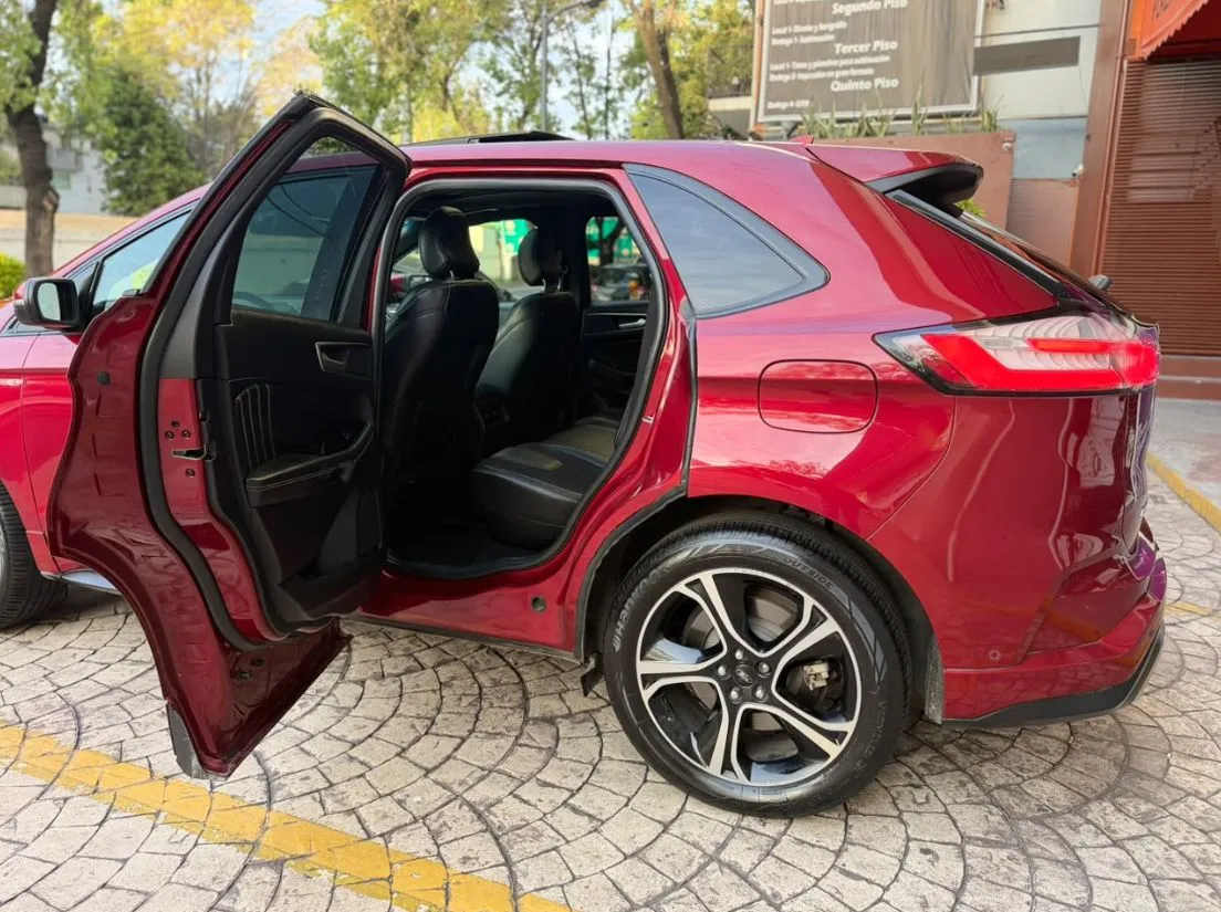 FORD EDGE ST 2019