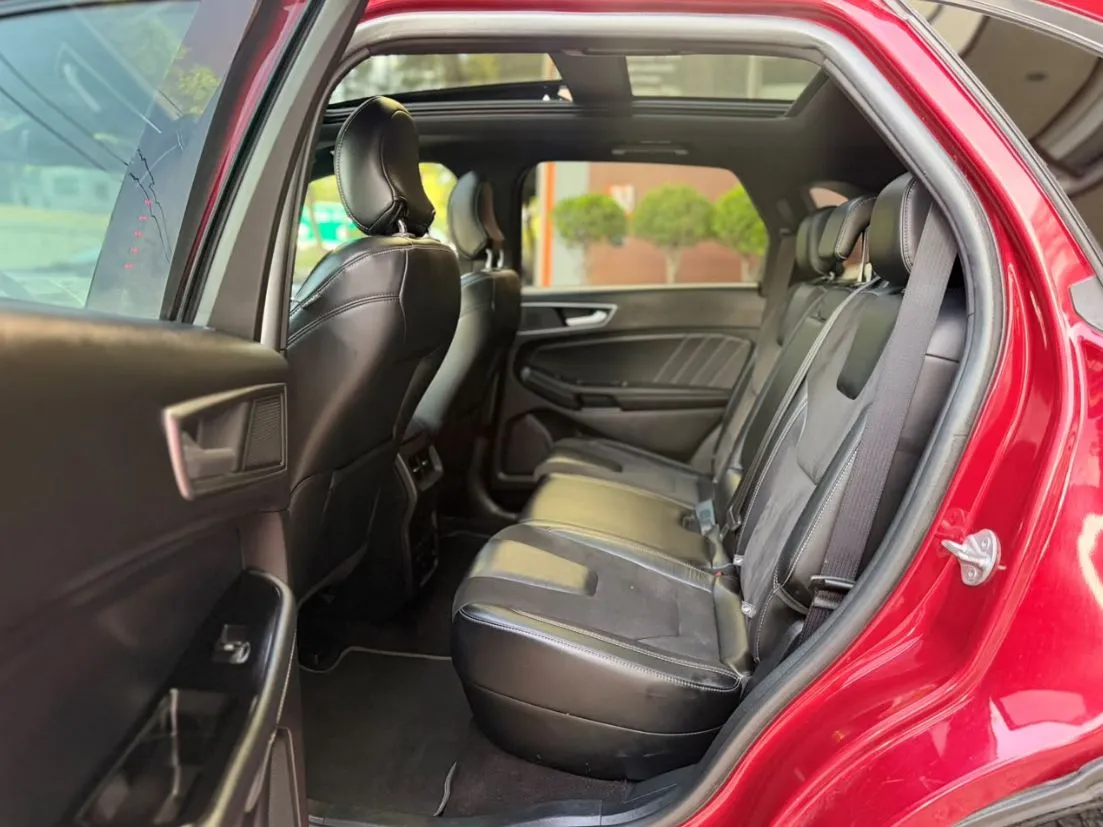 FORD EDGE ST 2019