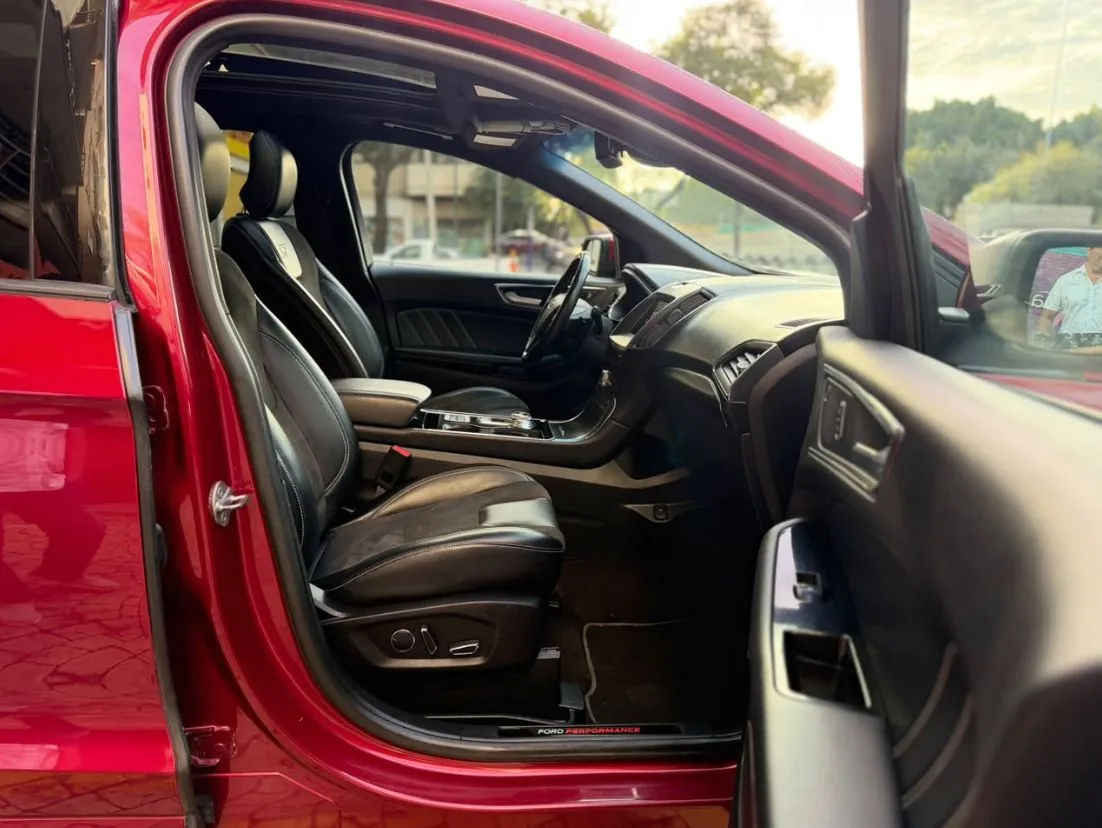 FORD EDGE ST 2019
