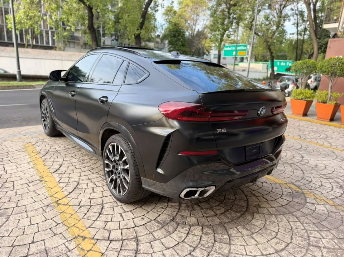 BMW X6 M60I TWINPOWER TURBO MILD HYBRID 2025