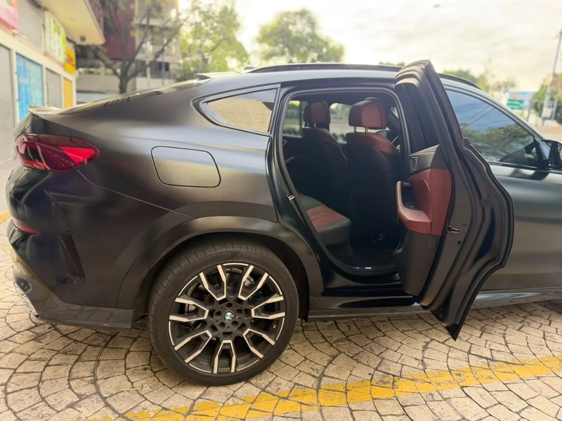 BMW X6 M60I TWINPOWER TURBO MILD HYBRID 2025