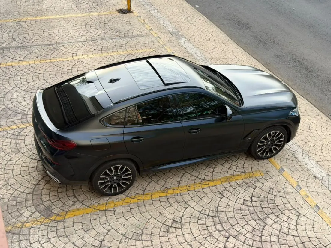 BMW X6 M60I TWINPOWER TURBO MILD HYBRID 2025