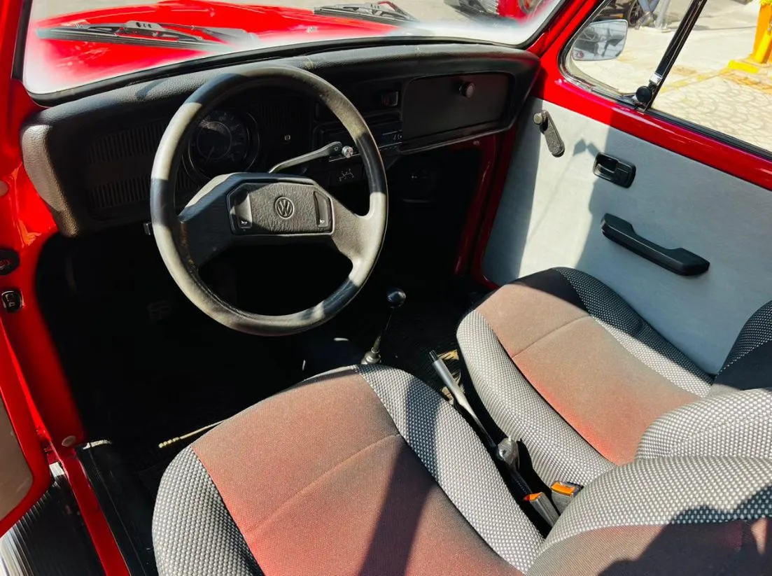 VOLKSWAGEN SEDÁN BOCHO 1992