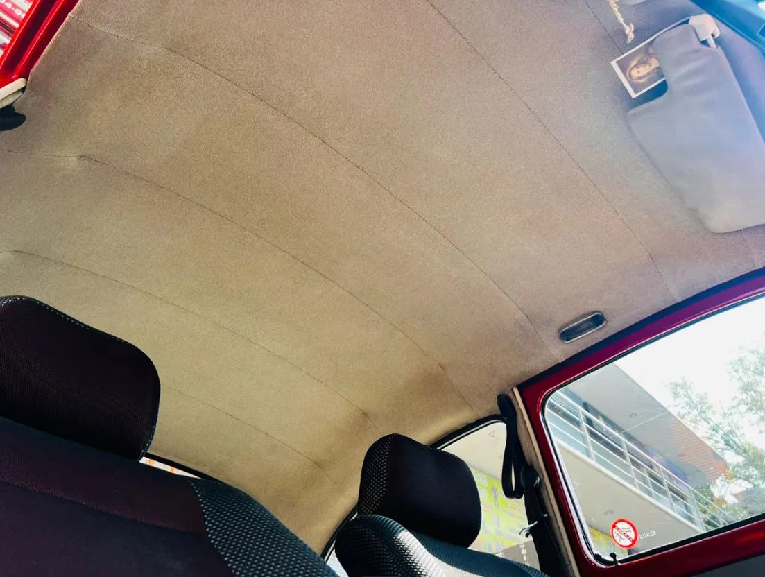 VOLKSWAGEN SEDÁN BOCHO 1992