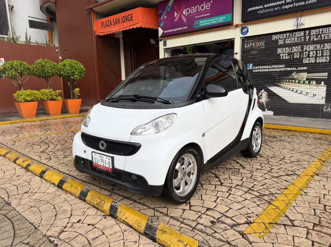 SMART FORTWO COUPÉ MHD 2013