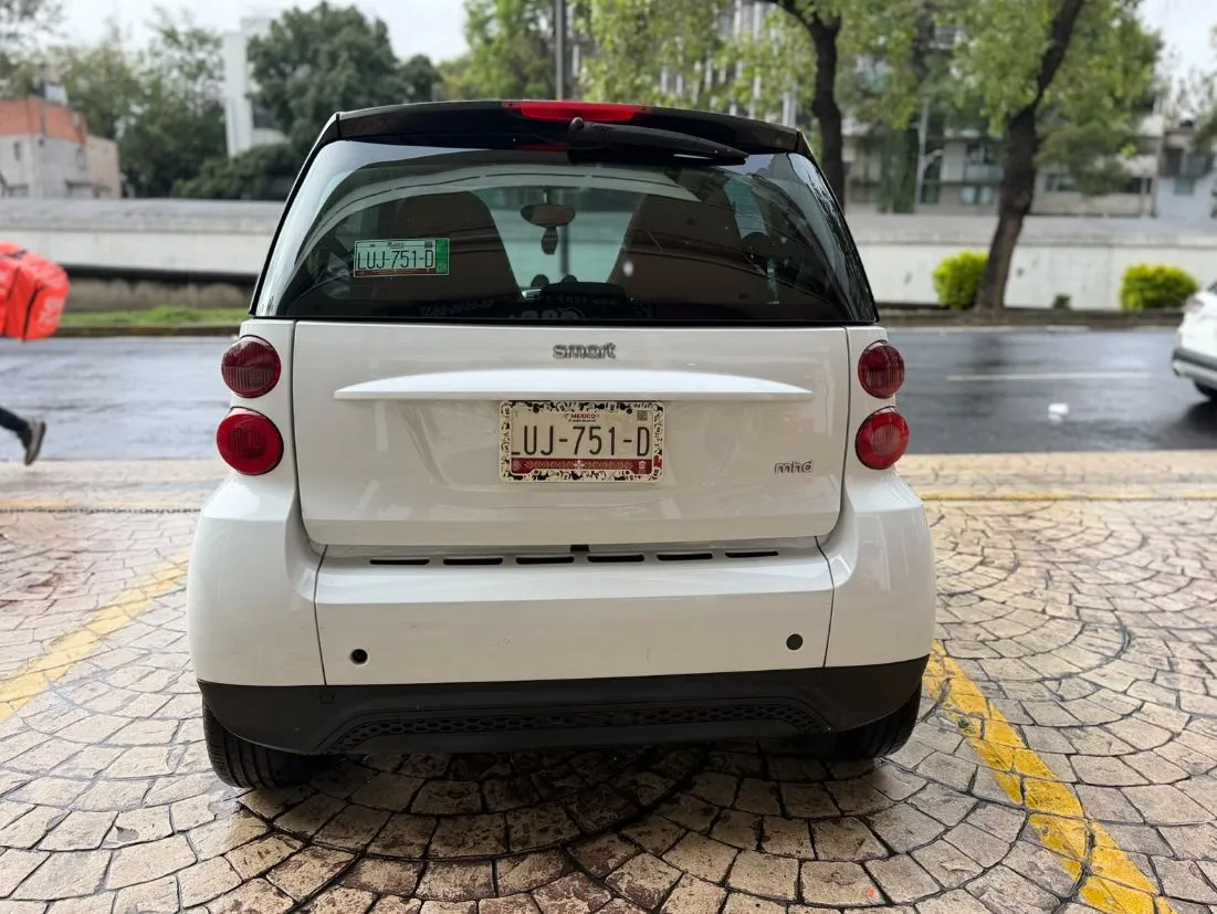 SMART FORTWO COUPÉ MHD 2013