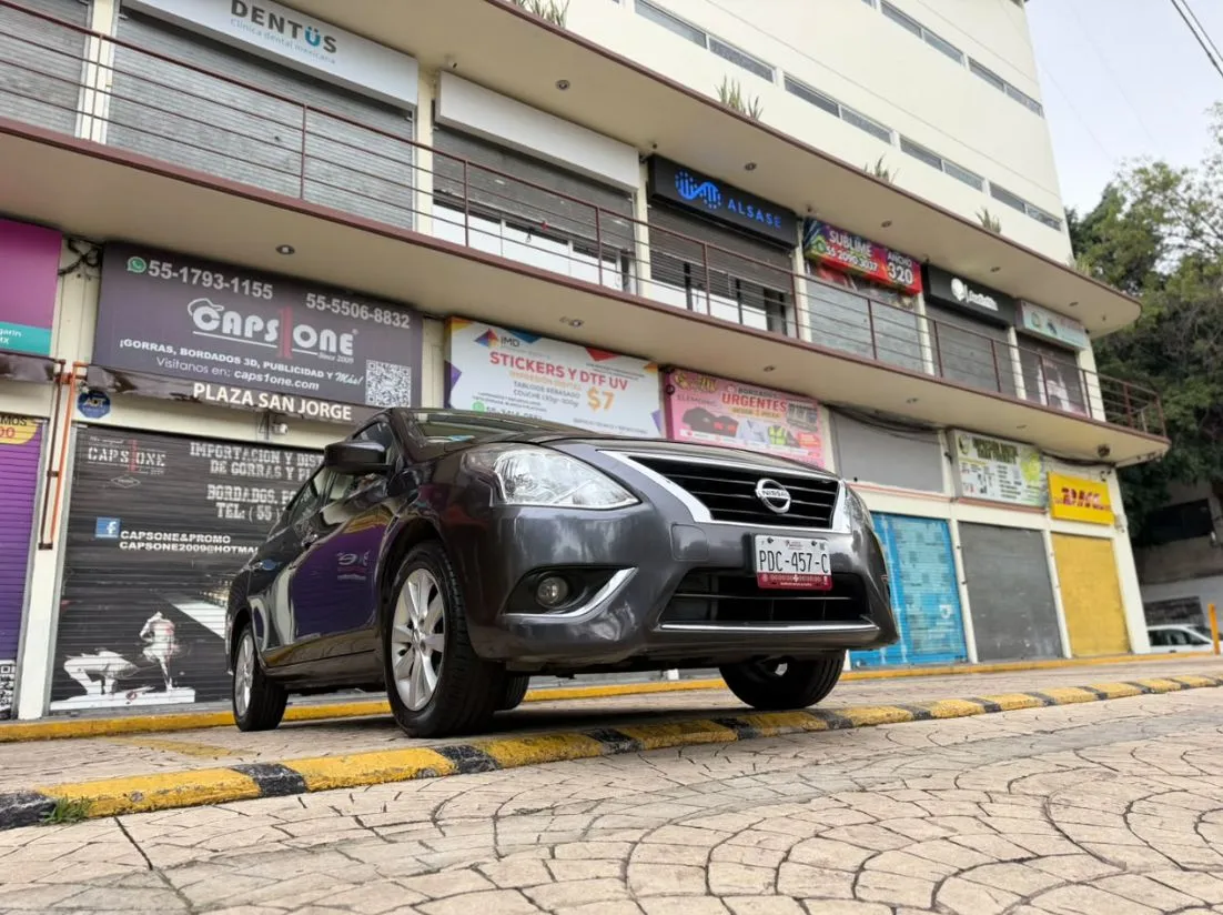 VERSA ADVANCE 2017 AUTOMÁTICO
