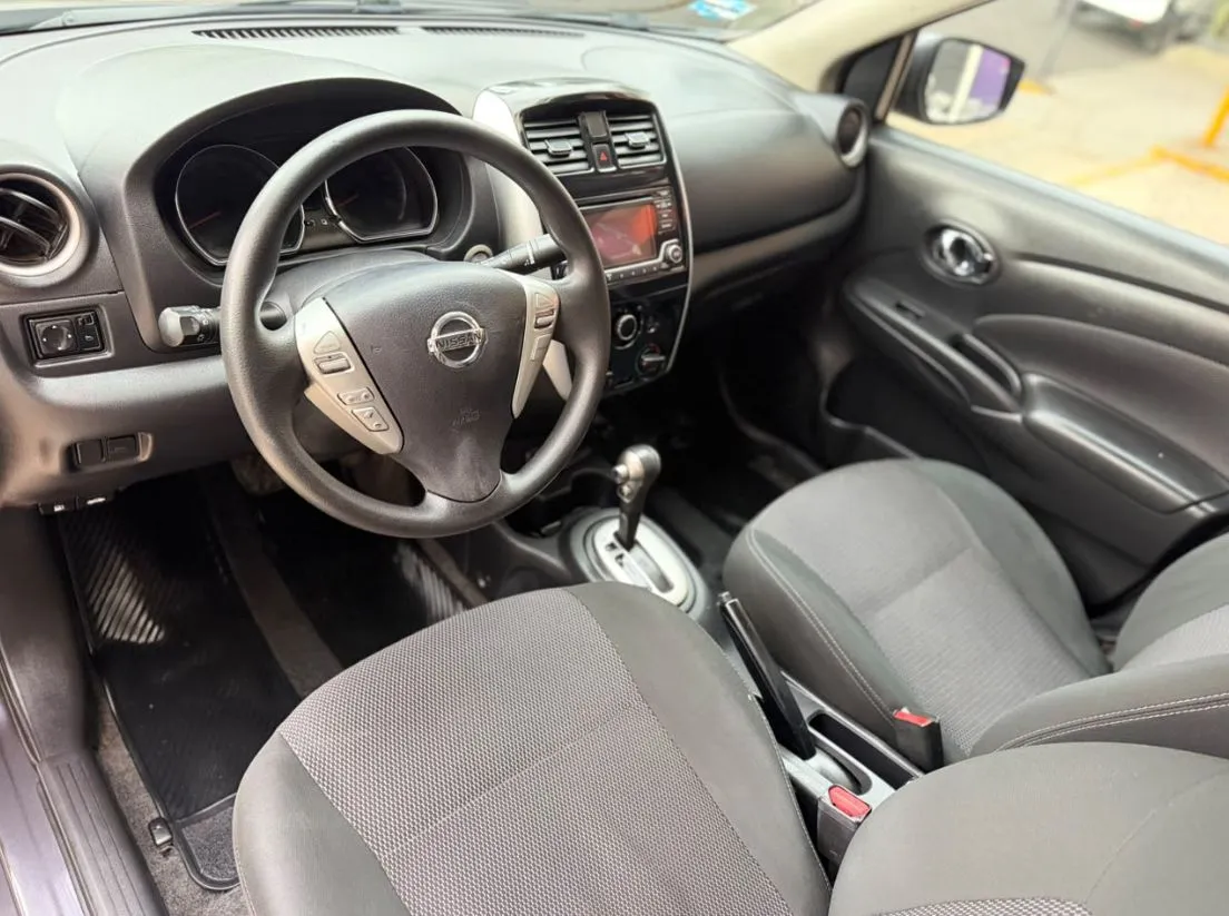 VERSA ADVANCE 2017 AUTOMÁTICO