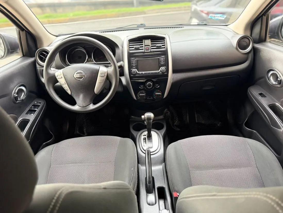 VERSA ADVANCE 2017 AUTOMÁTICO
