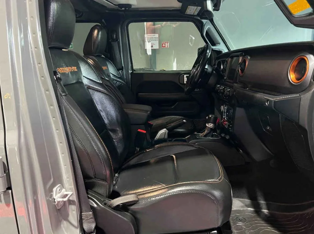 Jeep JT/Gladiator 2022 5p Mojave V6/3.6 Aut.