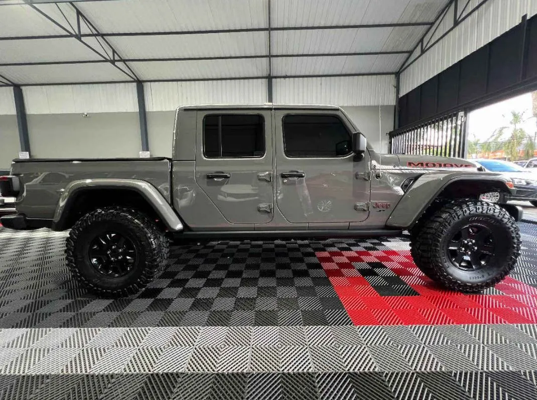 Jeep JT/Gladiator 2022 5p Mojave V6/3.6 Aut.